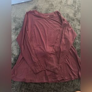 Maternity long sleeve top